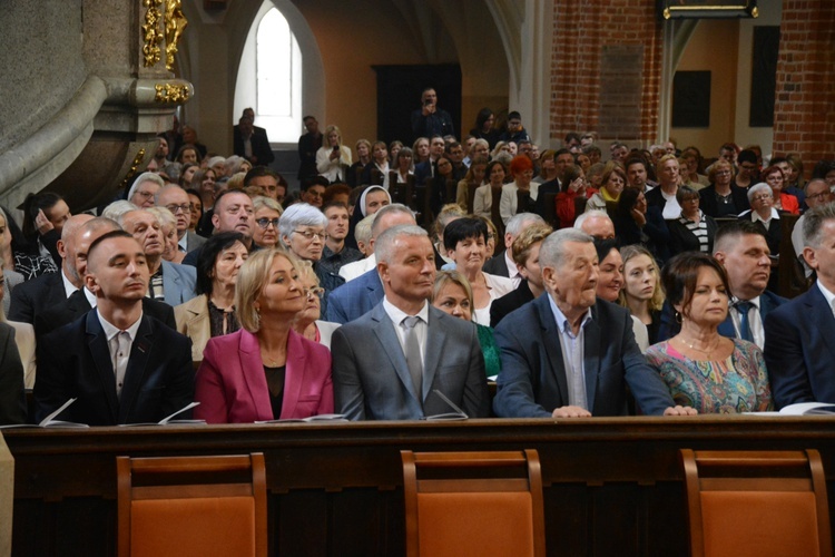 Święcenia kapłańskie w roku Złotego Jubileuszu Diecezji Opolskiej