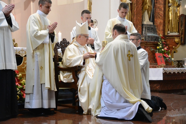 Święcenia kapłańskie w roku Złotego Jubileuszu Diecezji Opolskiej