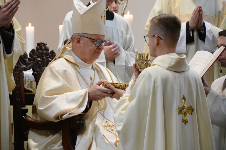 Święcenia kapłańskie w roku Złotego Jubileuszu Diecezji Opolskiej