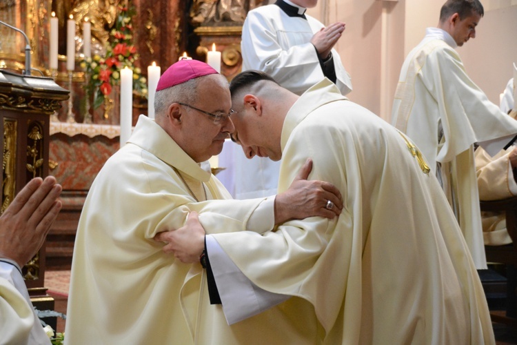 Święcenia kapłańskie w roku Złotego Jubileuszu Diecezji Opolskiej