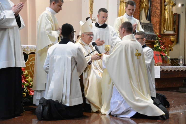 Święcenia kapłańskie w roku Złotego Jubileuszu Diecezji Opolskiej