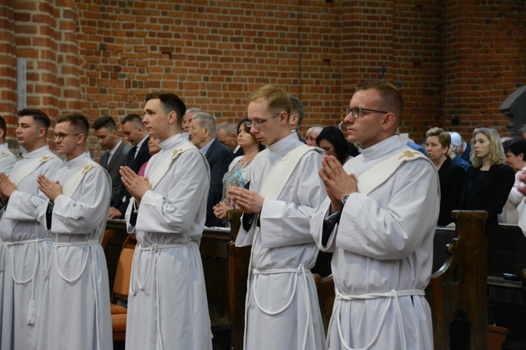 Święcenia kapłańskie w roku Złotego Jubileuszu Diecezji Opolskiej