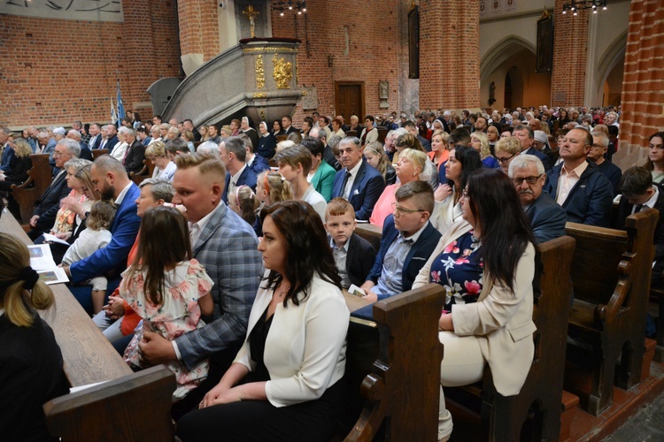 Święcenia kapłańskie w roku Złotego Jubileuszu Diecezji Opolskiej