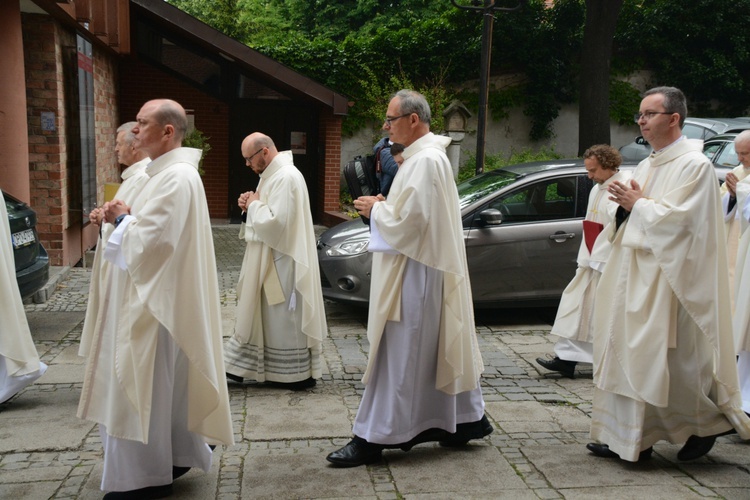 Święcenia kapłańskie w roku Złotego Jubileuszu Diecezji Opolskiej