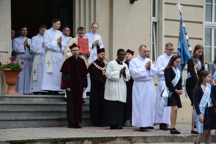 Święcenia kapłańskie w roku Złotego Jubileuszu Diecezji Opolskiej