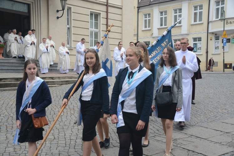 Święcenia kapłańskie w roku Złotego Jubileuszu Diecezji Opolskiej