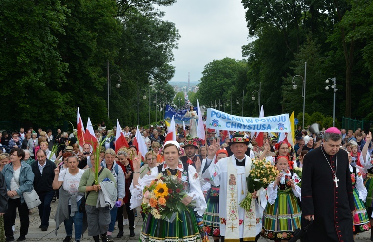 Dotarli do Matki