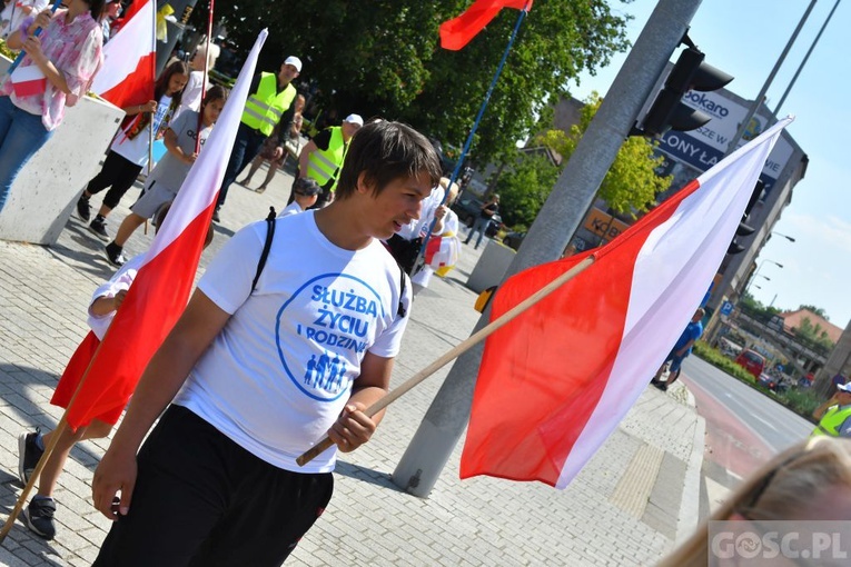 Gorzów Wlkp. III Marsz dla Życia i Rodziny w 25. rocznicę wizyty Jana Pawła II
