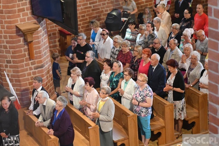 Gorzów Wlkp. III Marsz dla Życia i Rodziny w 25. rocznicę wizyty Jana Pawła II