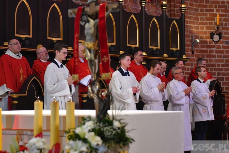 Gorzów Wlkp. III Marsz dla Życia i Rodziny w 25. rocznicę wizyty Jana Pawła II
