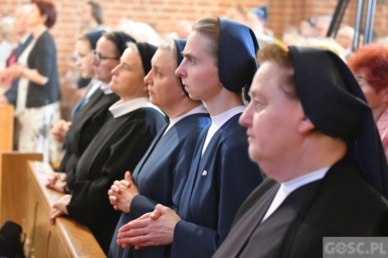 Gorzów Wlkp. III Marsz dla Życia i Rodziny w 25. rocznicę wizyty Jana Pawła II