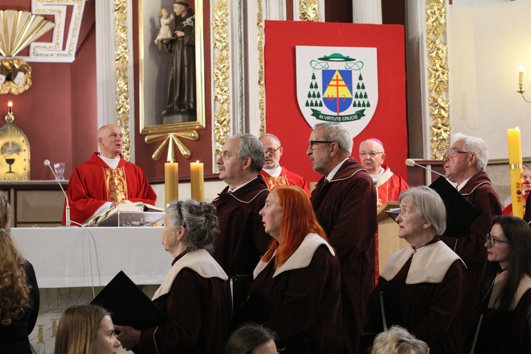 100-lecie parafii w Rogóźnie