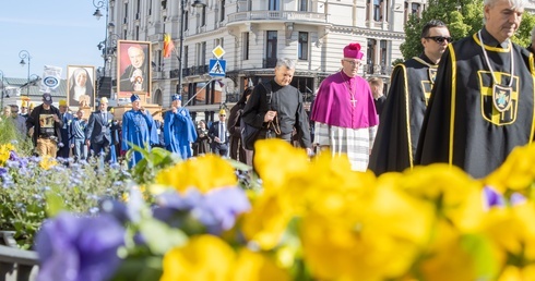 Pielgrzymka z relikwiami bł. Czackiej i bł. Wyszyńskiego