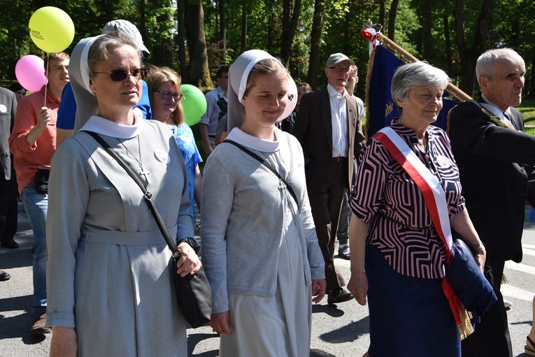 Rodzinnie w rabczańskim amfiteatrze