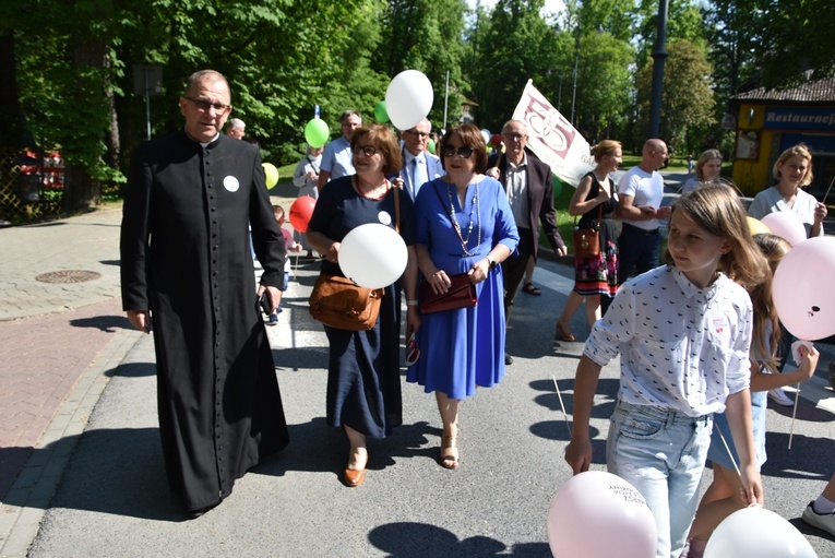 Rodzinnie w rabczańskim amfiteatrze