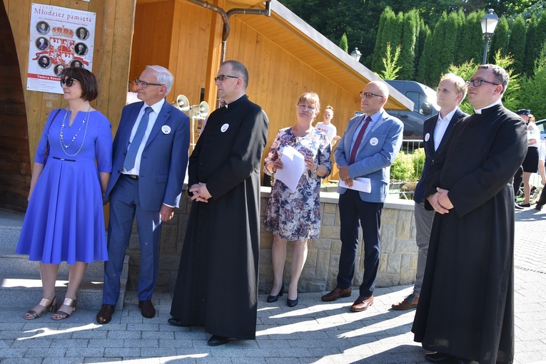 Rodzinnie w rabczańskim amfiteatrze