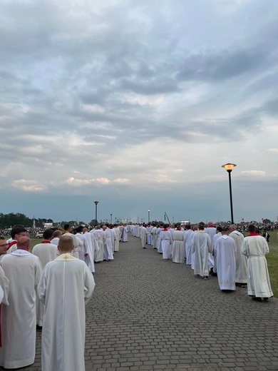 Młodzież z archidiecezji wrocławskiej na Lednicy