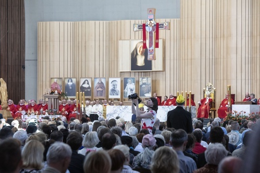 XV Święto Dziękczynienia