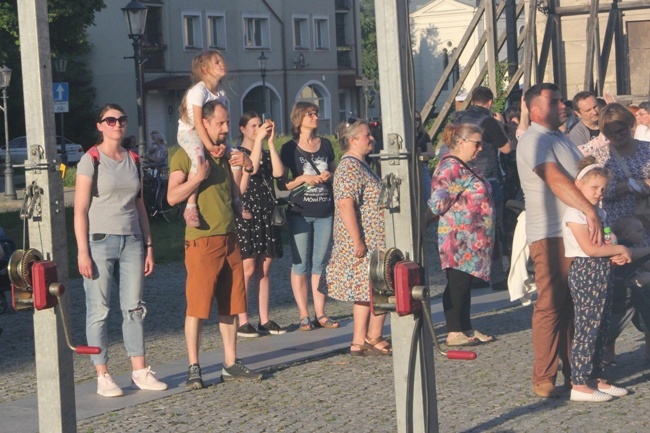 Zespół niemaGOtu z koncertem w Radomiu