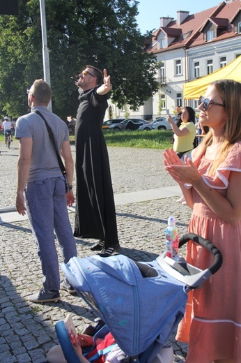 Zespół niemaGOtu z koncertem w Radomiu