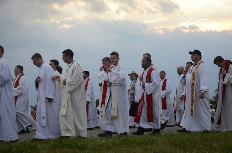 Młodzież z archidiecezji wrocławskiej na Lednicy