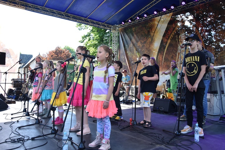 Strażacy przyjechali, Arka Noego zagrała