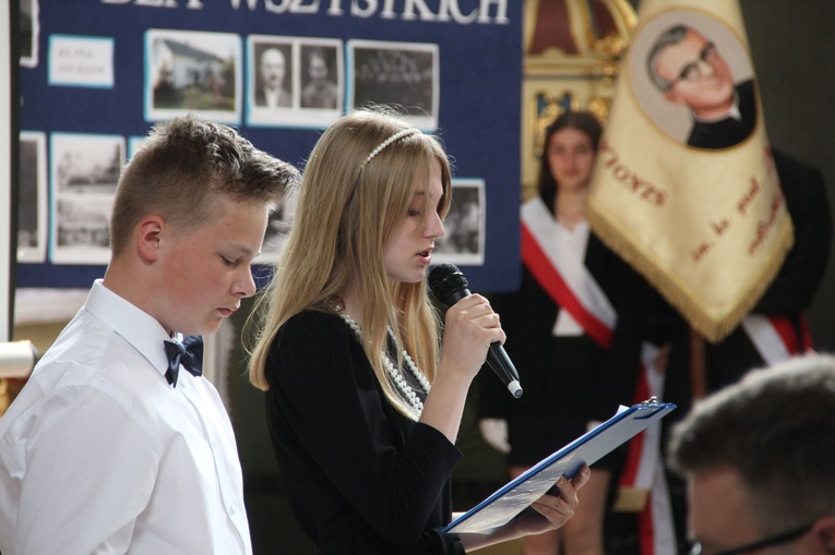 Ołpiny. Rocznica śmierci ks. prał. Jana Ślęzaka