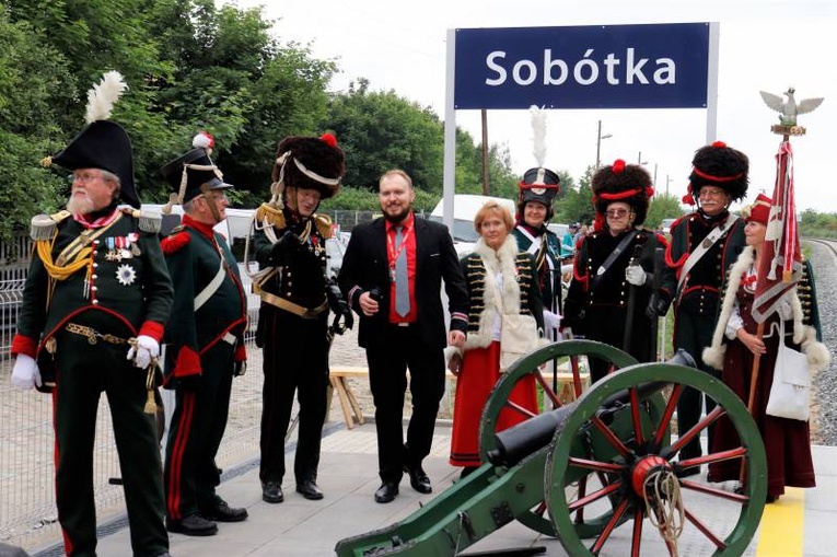 Pierwszy przejazd szynobusem z Wrocławia do Sobótki