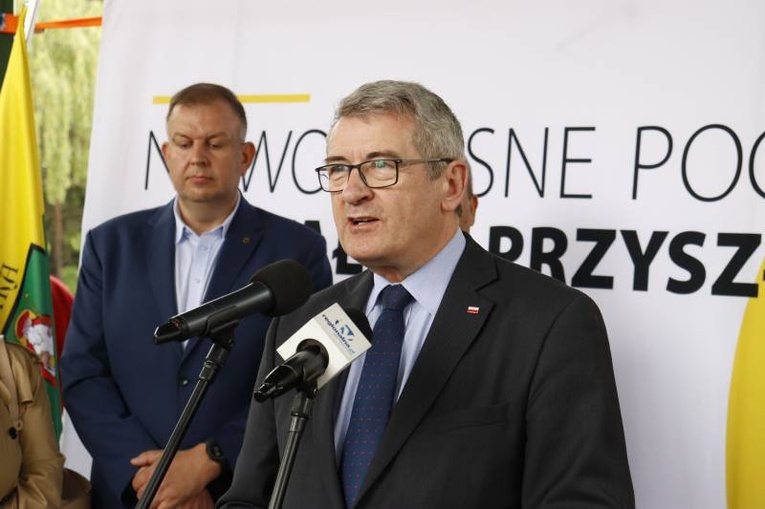 Pierwszy przejazd szynobusem z Wrocławia do Sobótki