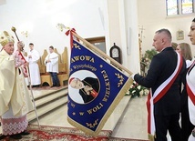Uroczystości przewodniczył biskup tarnowski. 