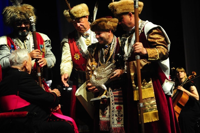 Gala z okazji 70. rocznicy święcen kapłańskich ks. Jerzego Bryły cz. 2