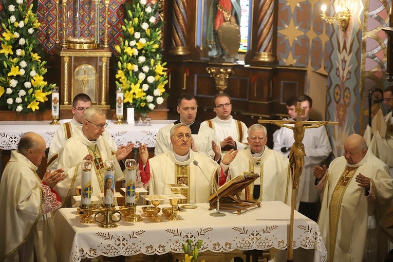 Abp Jędraszewski: Gdzie nie ma Boga, nie ma otwartych drzwi dla uchodźców