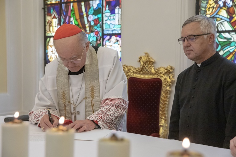 1 lipca obejmą nowe parafie