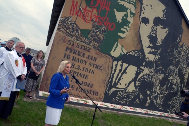 Mural dla żołnierza spod Monte Cassino