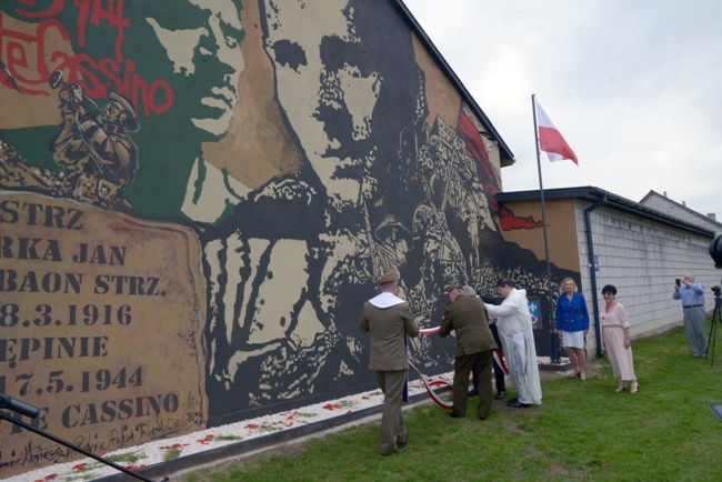 Mural dla żołnierza spod Monte Cassino