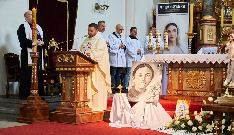 Instalacja relikwii św. Gemmy Galgani w Świerkach