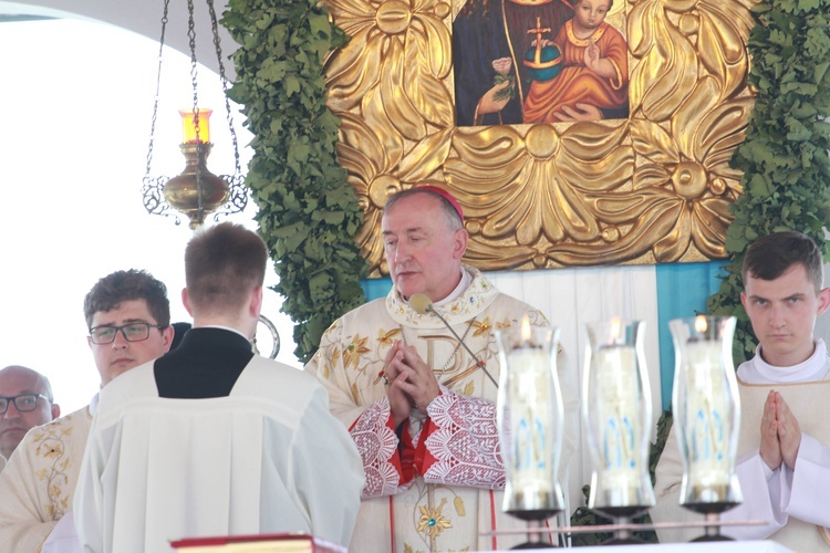 Pielgrzymka duchowieństwa do Tuchowa