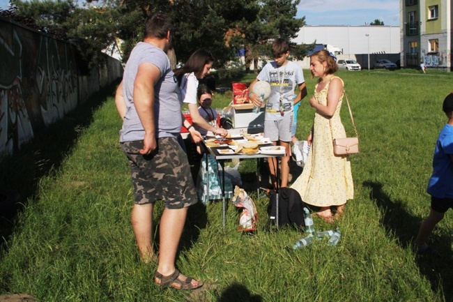 Różaniec na ul Mroza