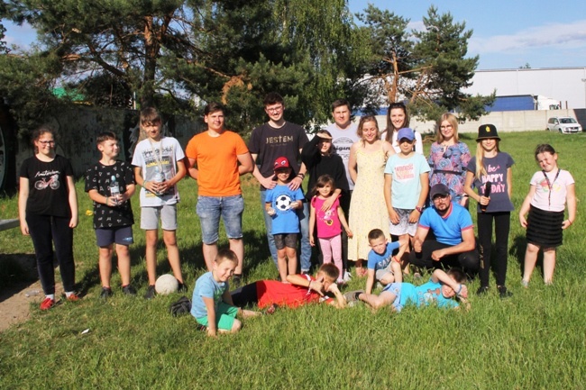 Różaniec na ul Mroza