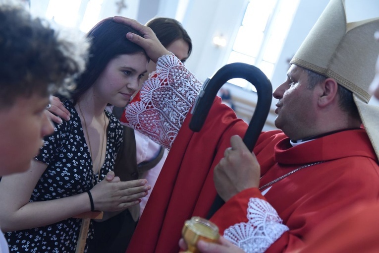 Bierzmowanie w par. Miłosierdzia Bożego w Dębicy