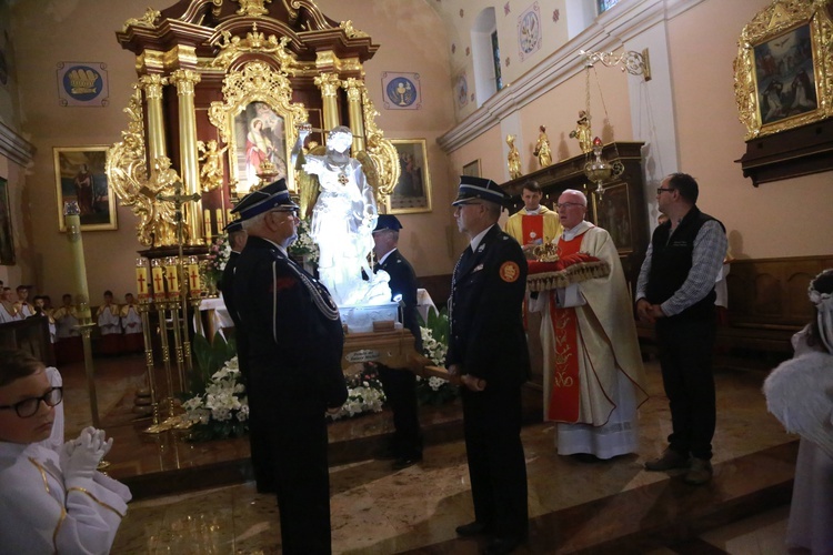 Rozpoczęcie nawiedzenia w Oleśnie