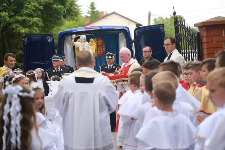 Rozpoczęcie nawiedzenia w Oleśnie