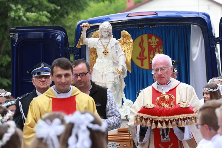 Rozpoczęcie nawiedzenia w Oleśnie