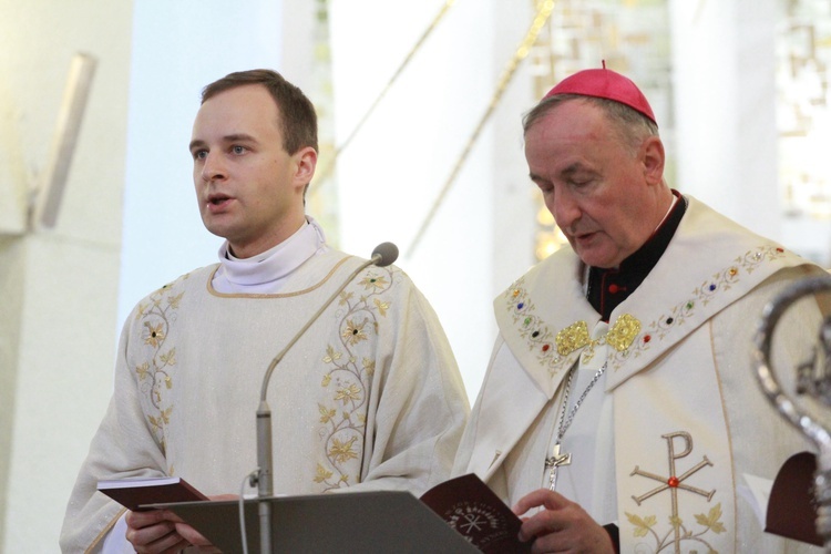 VI sesja plenarna synodu