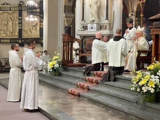 Święcenia prezbiteratu i diakonatu w Panewnikach