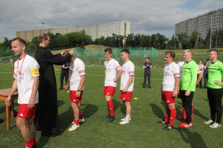 Tarnów. Mistrzostwa Polski WSD w piłce nożnej - dekoracja zwycięzców