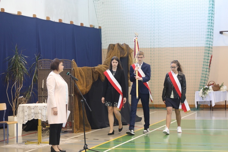 Inauguracja Roku Jubileuszowego w Zespole Szkół im. św. Józefa Bilczewskiego w Wilamowicach