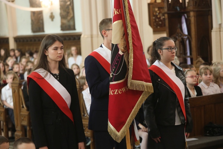 Inauguracja Roku Jubileuszowego w Zespole Szkół im. św. Józefa Bilczewskiego w Wilamowicach