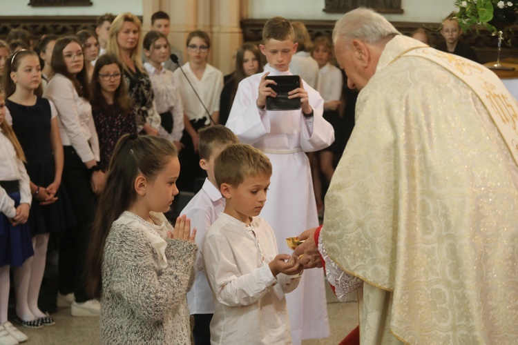 Inauguracja Roku Jubileuszowego w Zespole Szkół im. św. Józefa Bilczewskiego w Wilamowicach