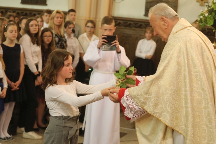 Inauguracja Roku Jubileuszowego w Zespole Szkół im. św. Józefa Bilczewskiego w Wilamowicach